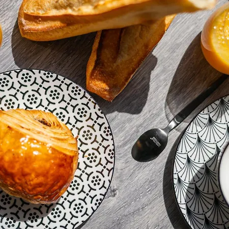 Le Coq Wagner - Parking - Air Conditioning - Pool Menton