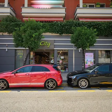 Le Coq Wagner - Parking - Air Conditioning - Pool Apartament *