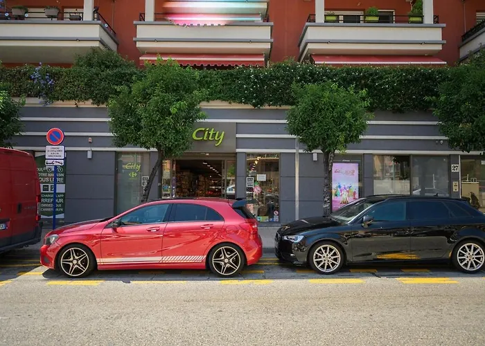 Le Coq Wagner - Parking - Air Conditioning - Pool شقة *