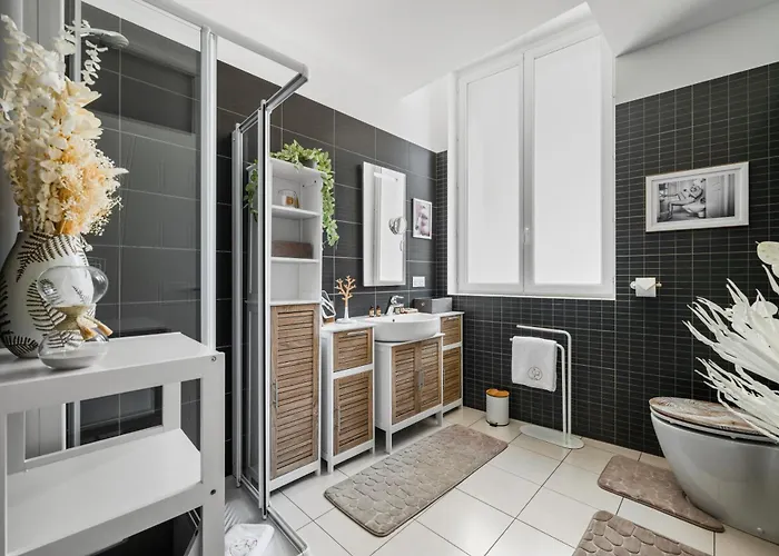 Le Coq Wagner - Parking - Air Conditioning - Pool * Menton